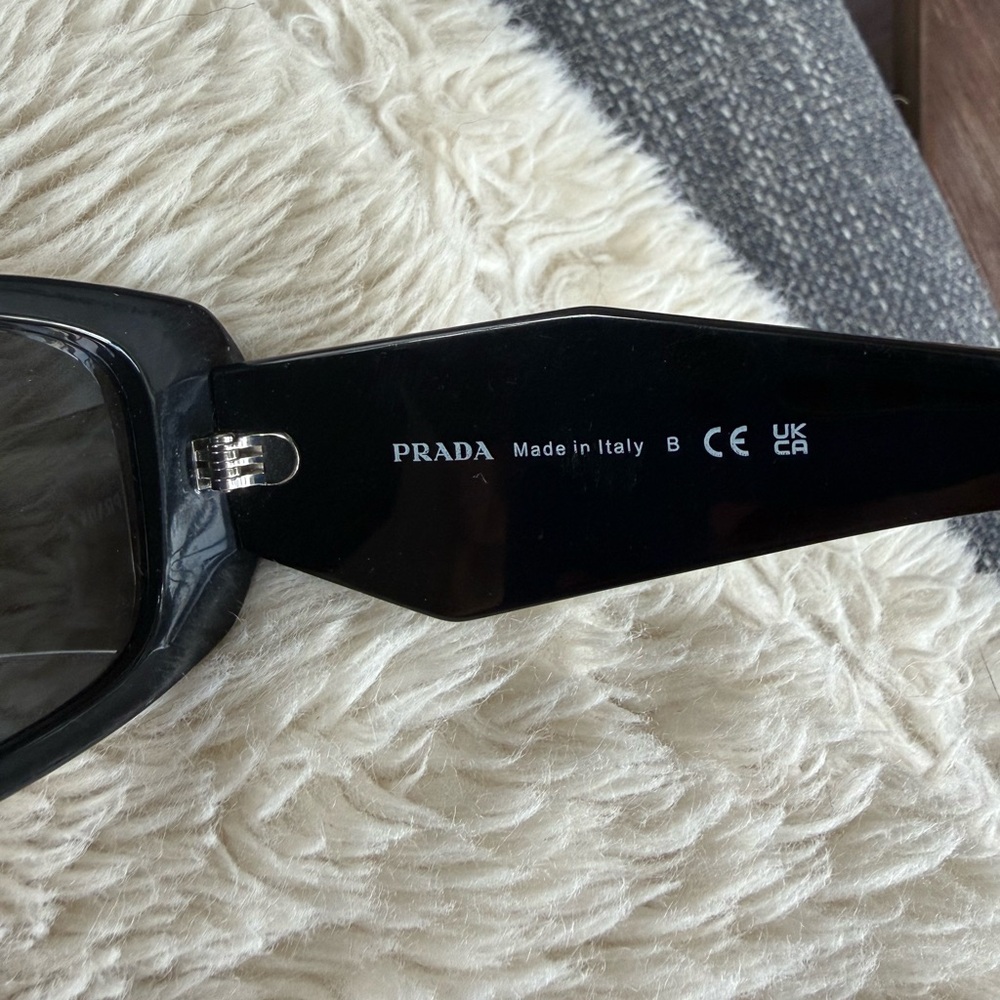 Prada Black Rectangular Sunglasses - image 5